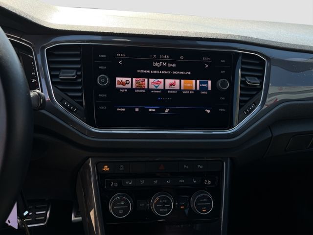 Volkswagen T-Roc 1.5 TSI DSG Sport - Samsaru's Car Outlet