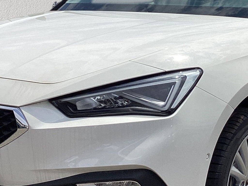 Seat Leon Sportstourer 2.0TDI DSG Style Edition AHK