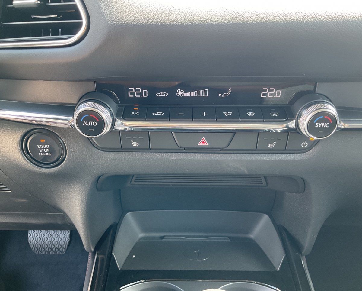 Mazda CX-30 2.0L e-SKYACTIV X 186ps 6AT Homura + Kamer