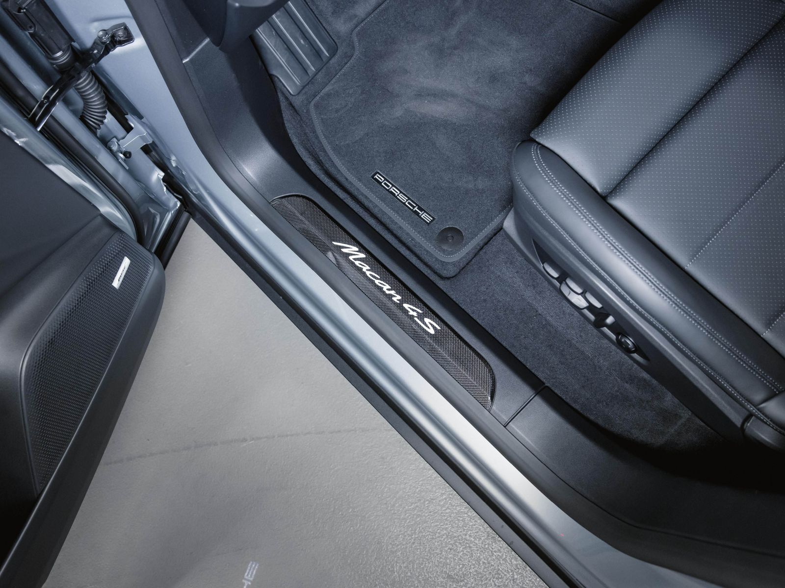 Porsche Macan 4S Electric Sport Chrono Panoramadach