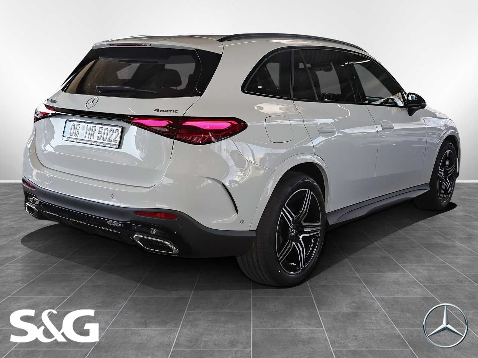 Mercedes-Benz GLC 220 d 4M AMG Distronic+360°+DIG-LED+Pano+AHK