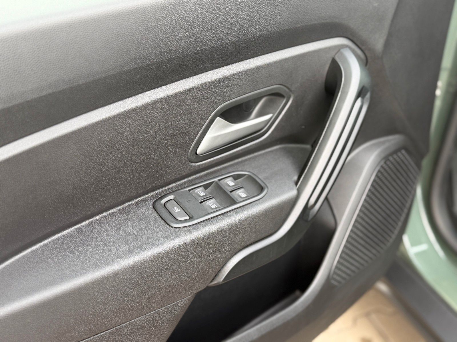 Dacia Duster II Expression 4WD - Samsaru's Car Outlet