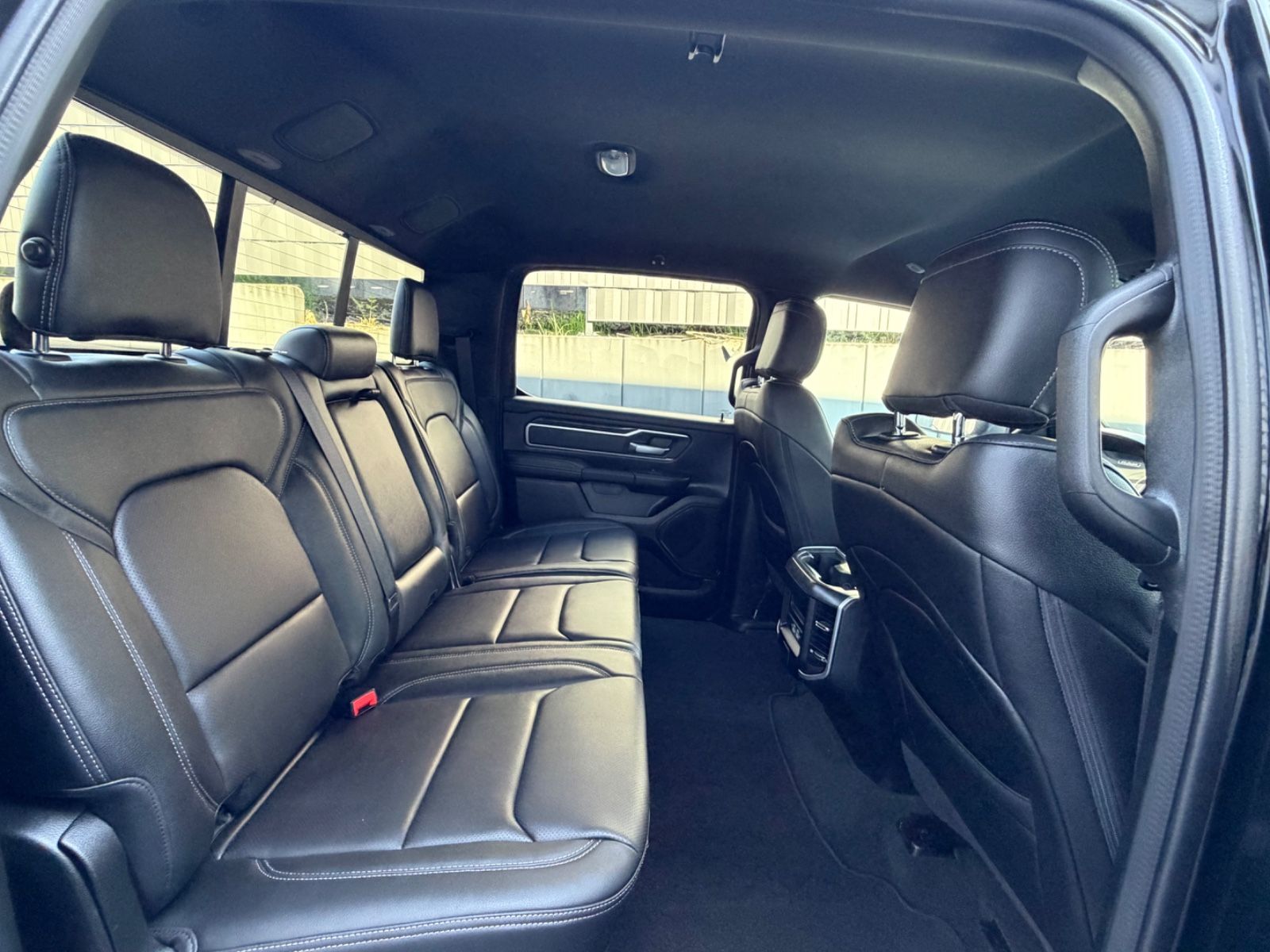 Dodge RAM 5,7 V8 HEMI-WIDEBODY-SPORT/EDITION-CREW CAB