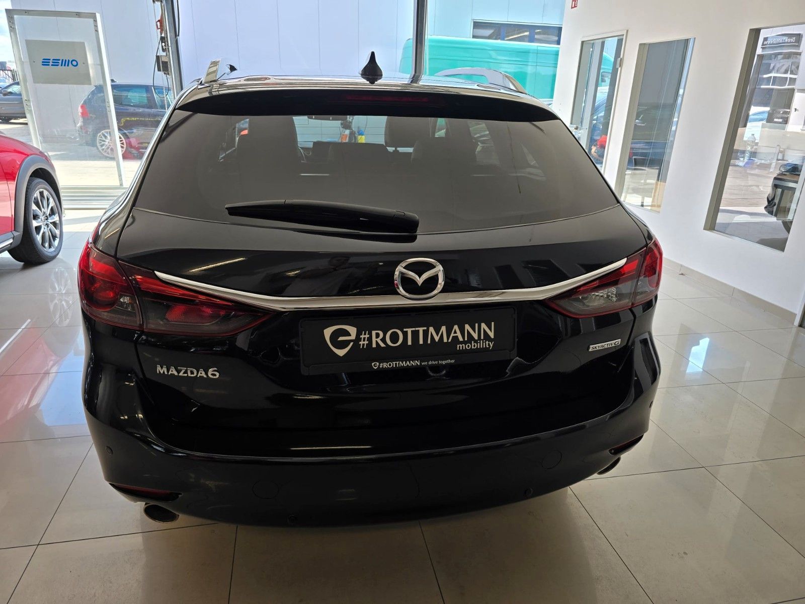 Mazda 6 Kombi Exclusive-Line *HUD*BOSE*SB*LEDER*360°