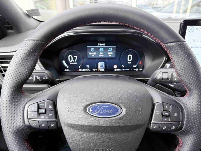 Ford Focus ST-Line X LED HeadUp SoundSystem ACC    Tu