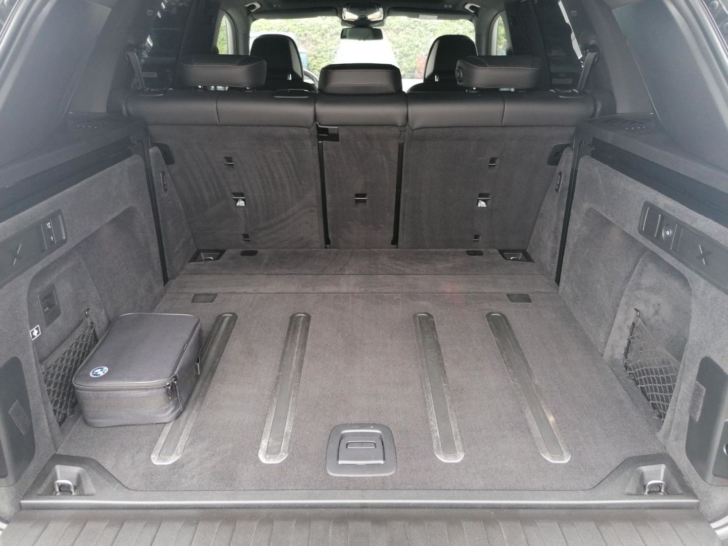 BMW X5 M60i 22Zoll Luft HuD Skylounge 360° Sitzbel.