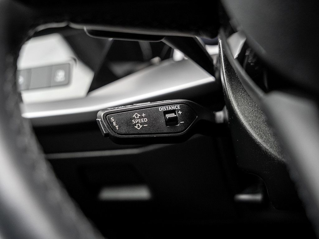 Audi A3 Limousine 35 TDI advanced NAVI KAM ACC SHZ AL