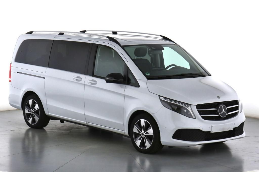 Mercedes-Benz V 220 EDITION - Samsaru's Car Outlet