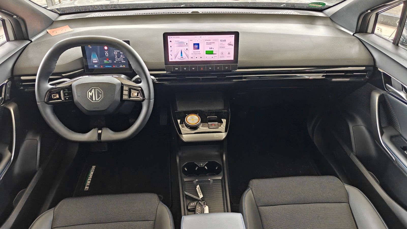 MG4 Luxury,Sitz Hz*lenkHz*PDC+360*