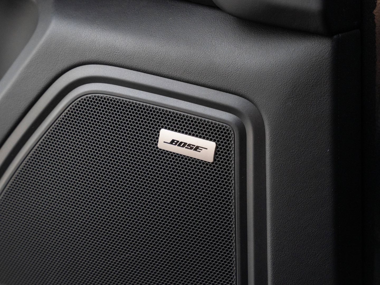 Porsche Macan S BOSE PASM Surround View Lenkradheizung