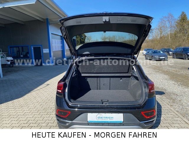 Volkswagen T-Roc 1.5 TSI Style DSG - Samsaru's Car Outlet