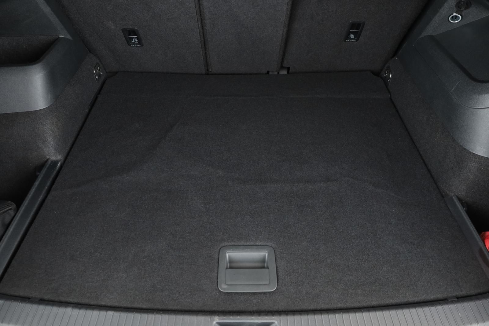 Volkswagen Tiguan 2.0 TDI 4M DSG R-Line Leder Pano Navi 360
