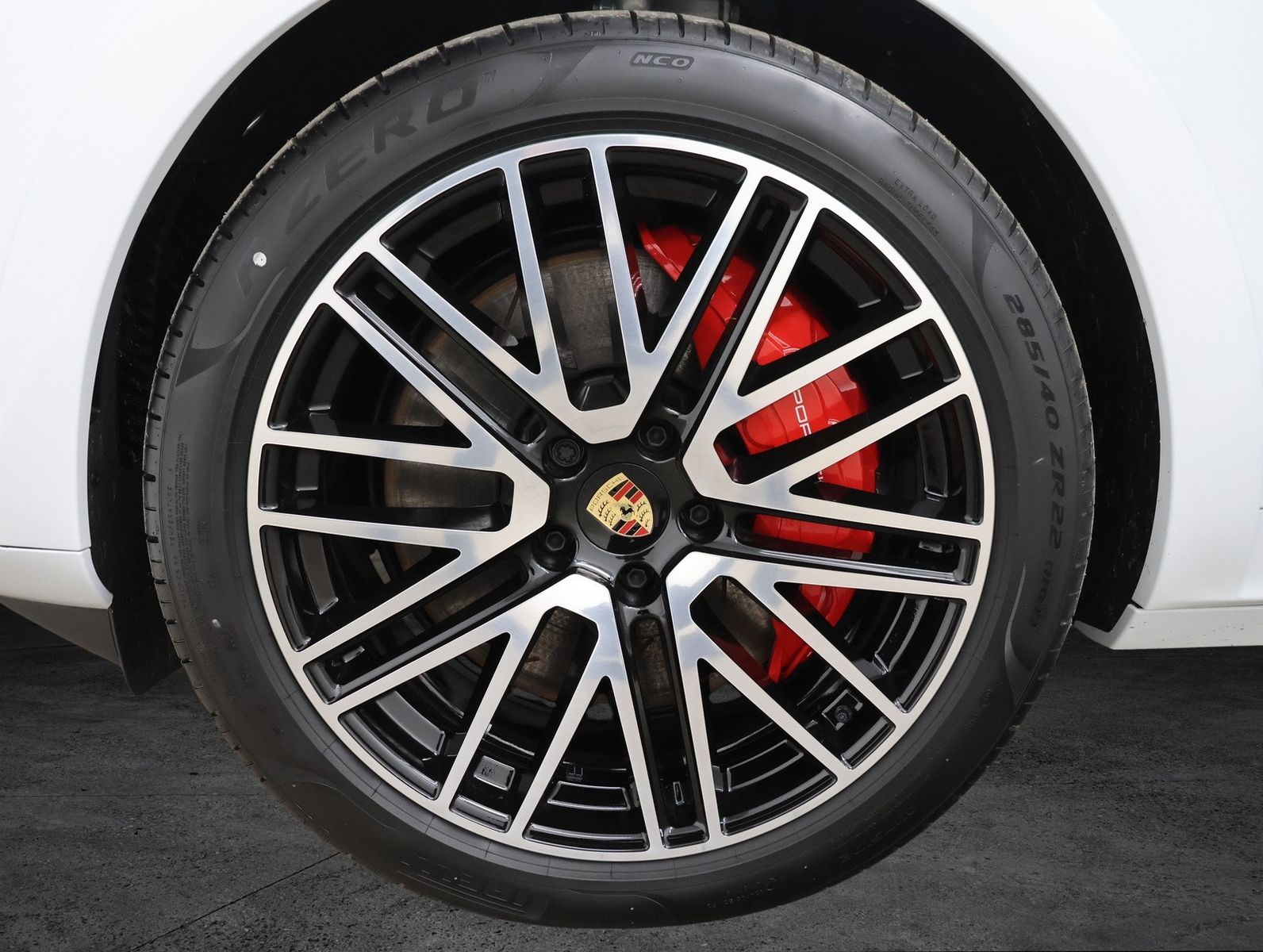 Porsche Cayenne Turbo E-Hybrid