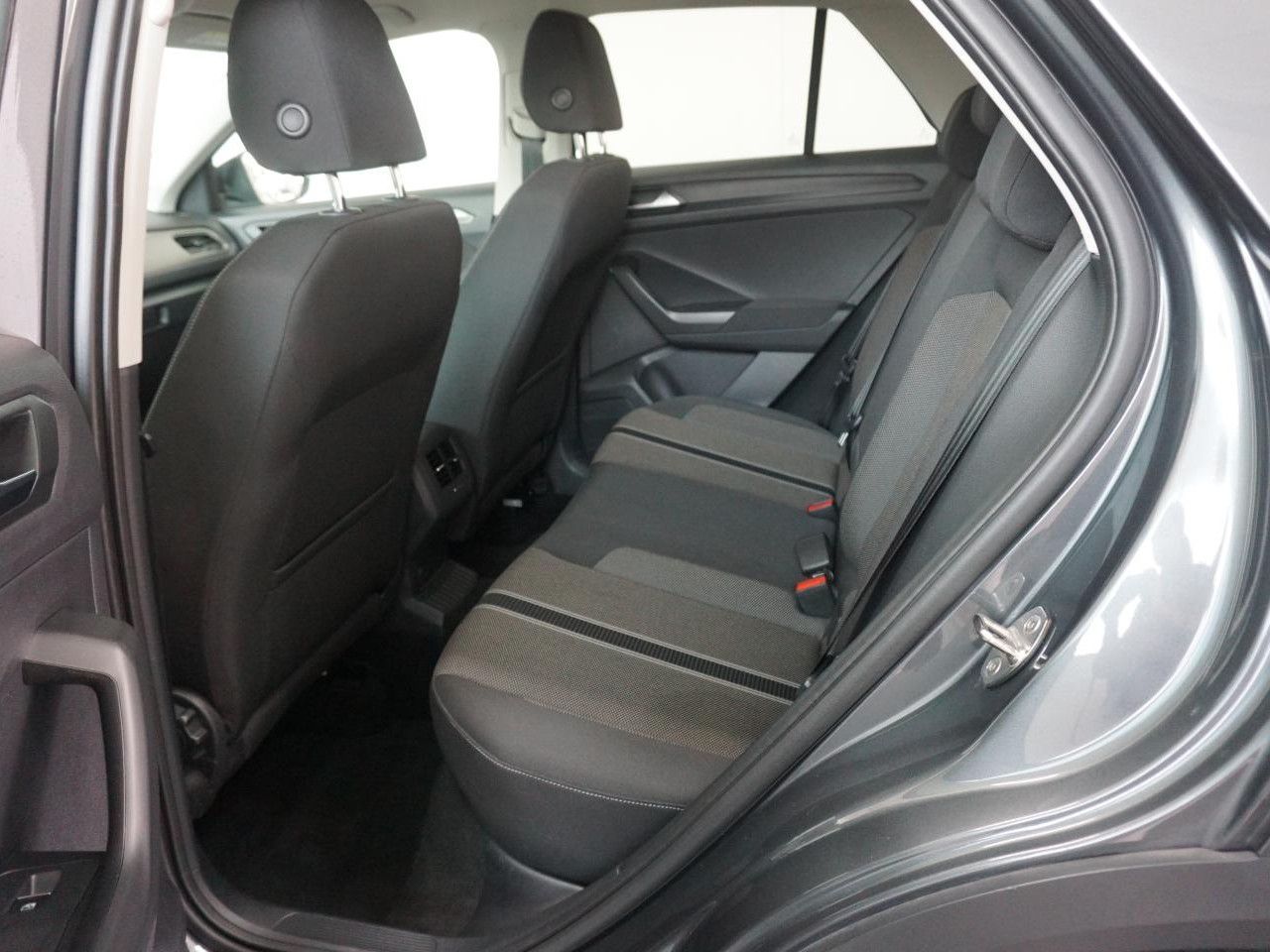 Volkswagen T-Roc Style 1.5 TSI - Samsaru's Car Outlet