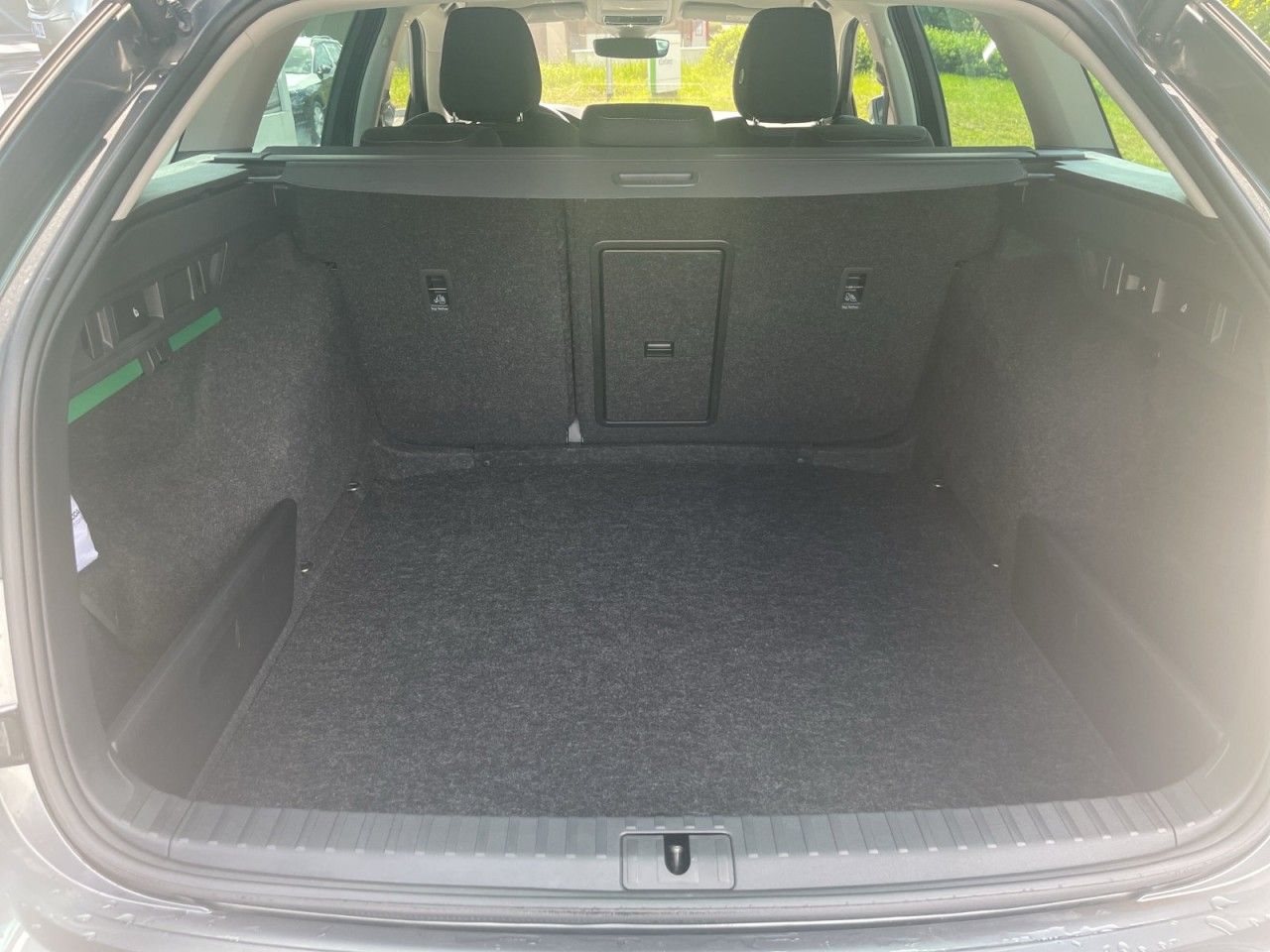 Skoda Octavia STYLE 2.0TDI DSG - Samsaru's Car Outlet