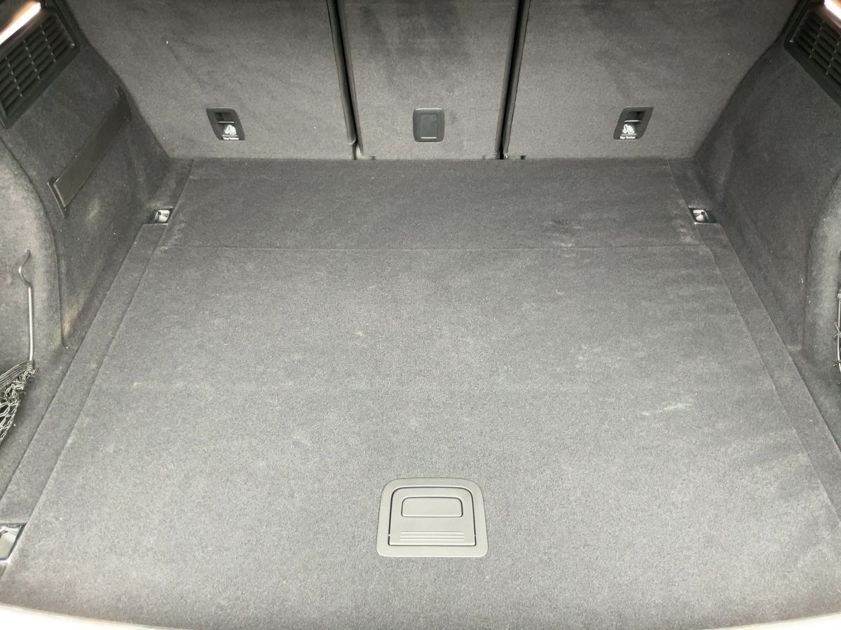 Audi Q5 45 TFSI QU S-LINE - Samsaru's Car Outlet