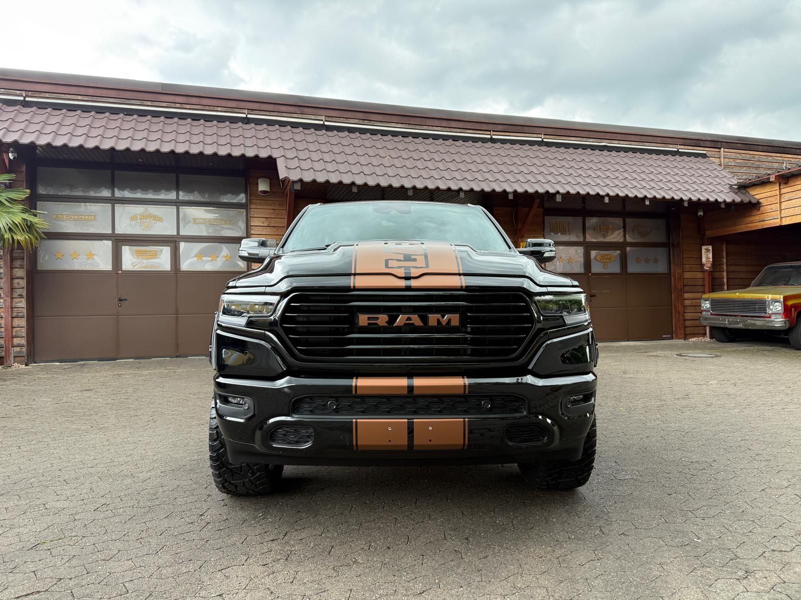 Dodge LARAMIE*OFFROAD*LONG*LIFT*AHK*NAVI*LED*GARANTIE*