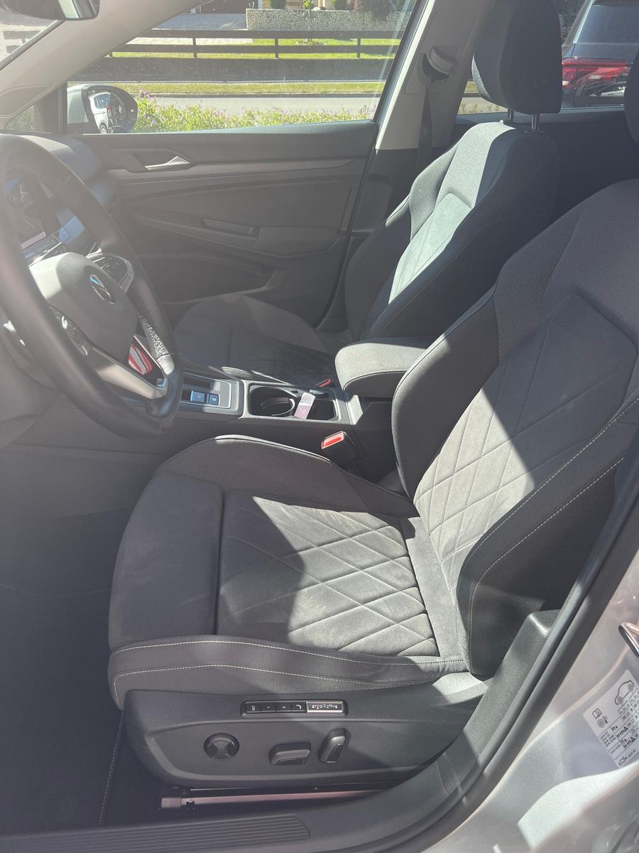 Volkswagen Golf 2.0 TSI Style 4Motion - Samsaru's Car Outlet