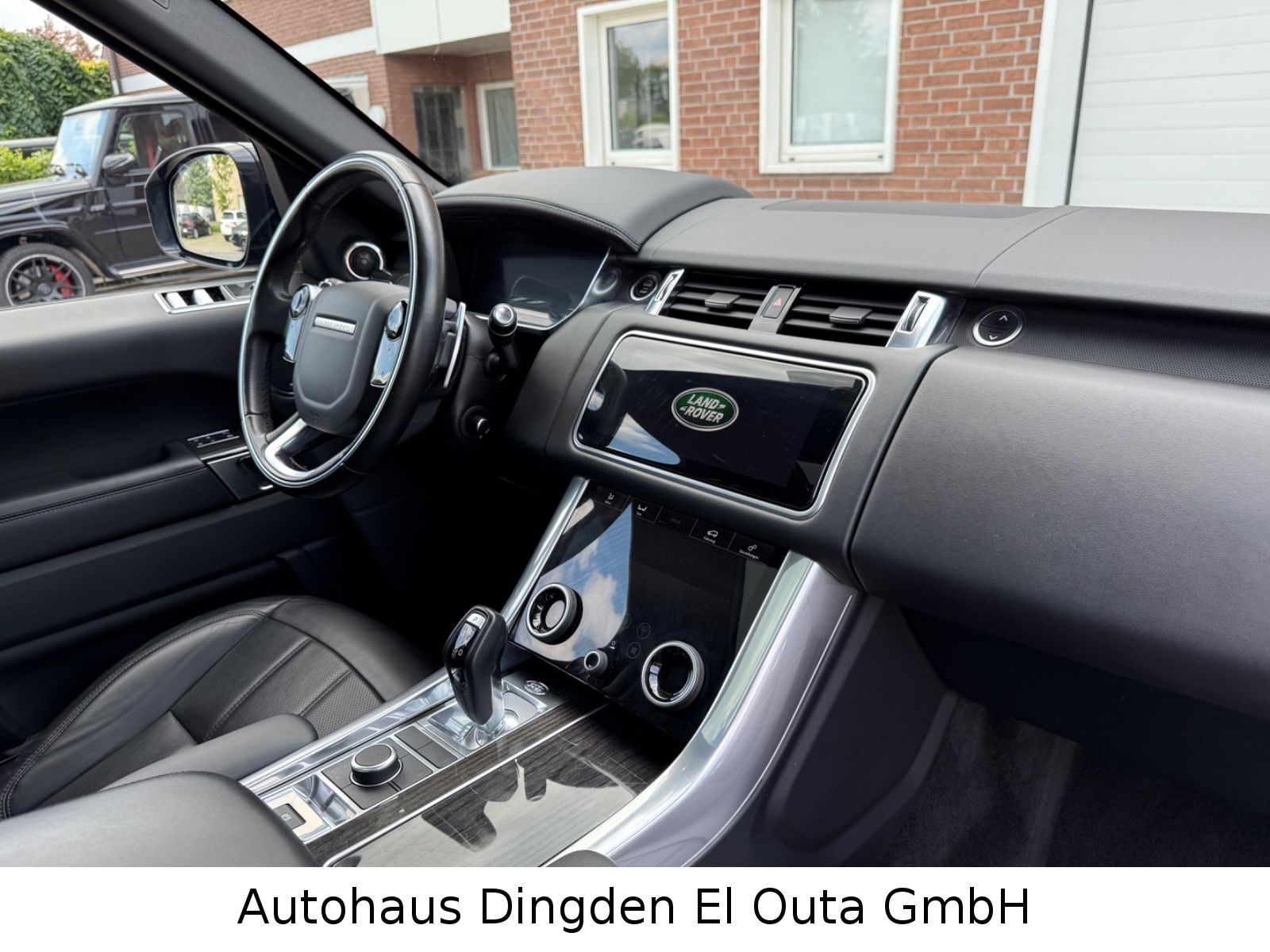 Range Rover Sport HSE 3.0 SDV6 Dynamic - Samsaru's Car Outlet
