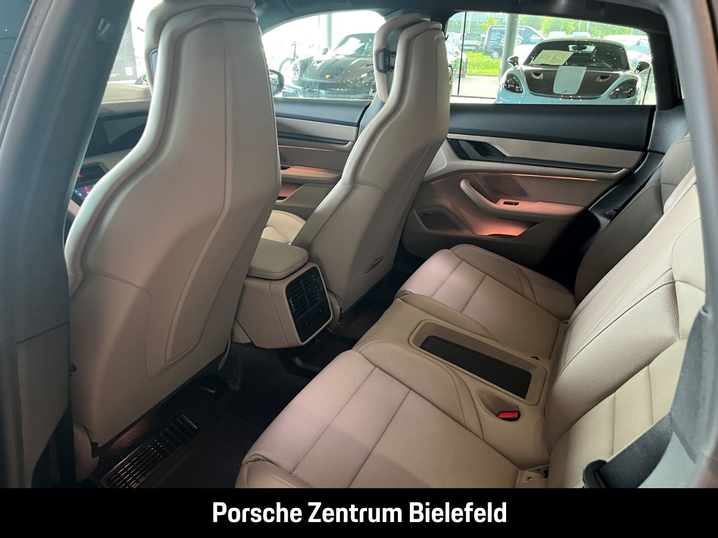 Porsche Taycan 4 Cross Turismo BOSE LED-Matrix Panorama