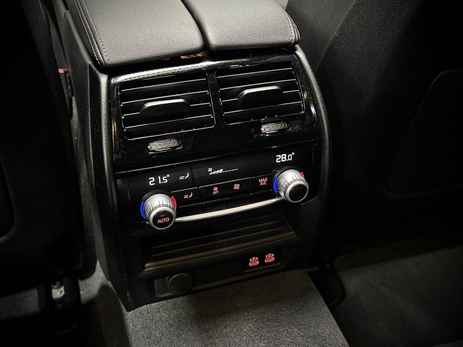 BMW 530d*X-DRIVE*M-SPORT*PANO*LASER*HUD*HiFi*1.Hd