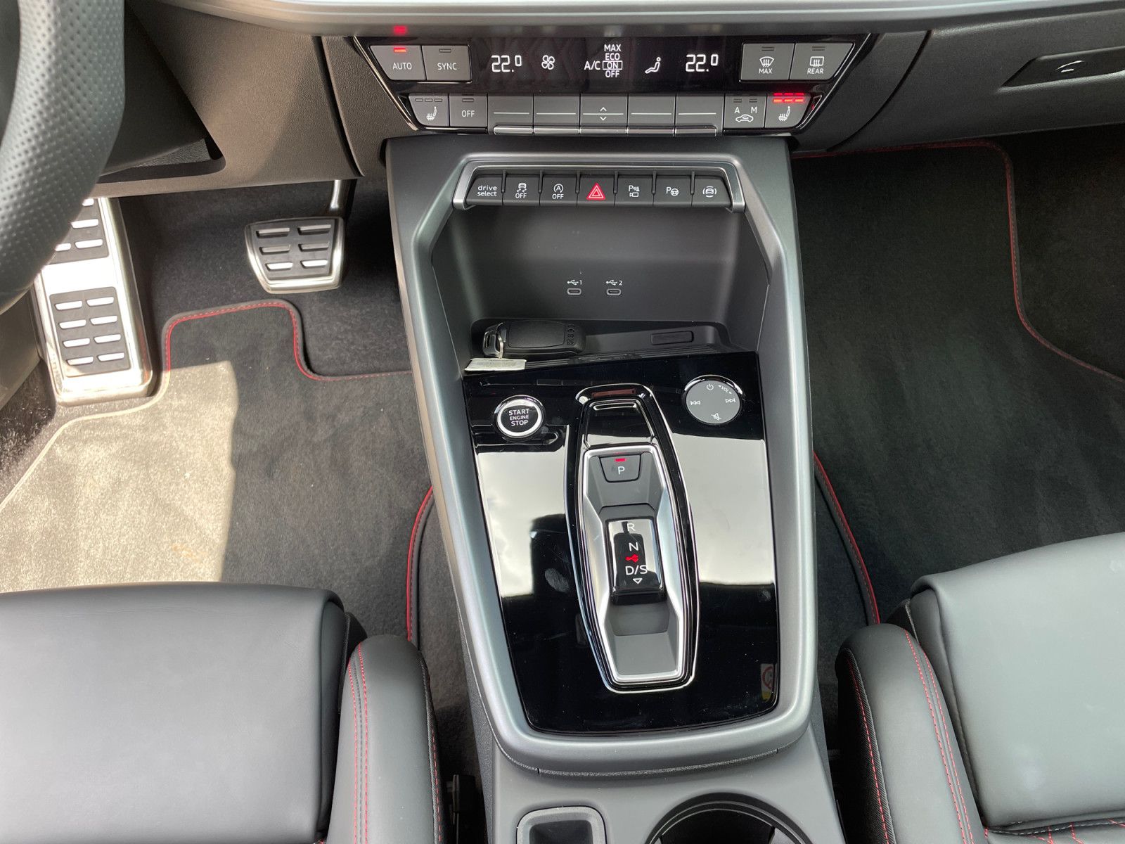 Audi A3 Limousine TDI S tronic S line SONOS Matrix