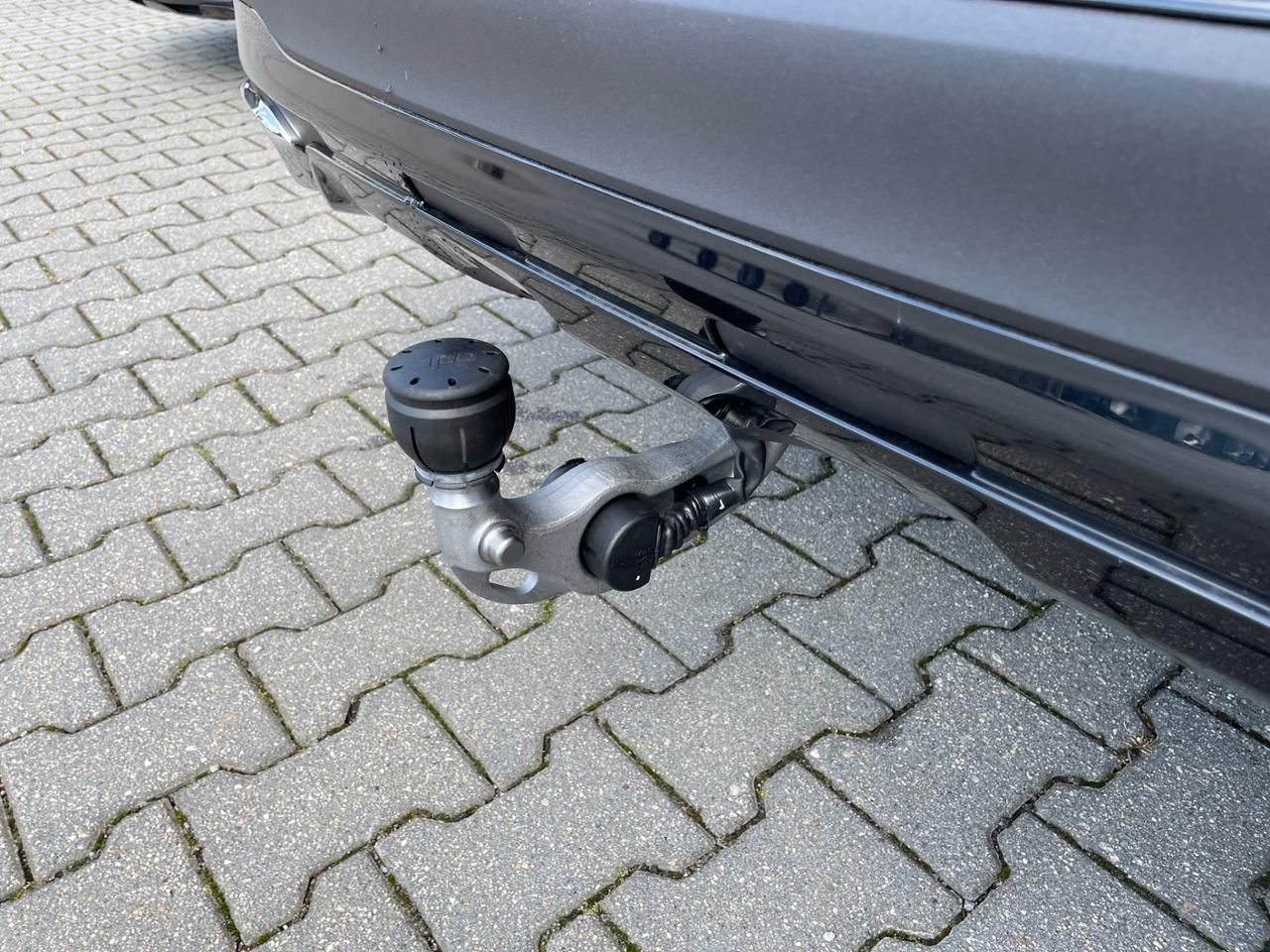 Mercedes-Benz GLC 220 d 4MATIC AMG - Samsaru's Car Outlet