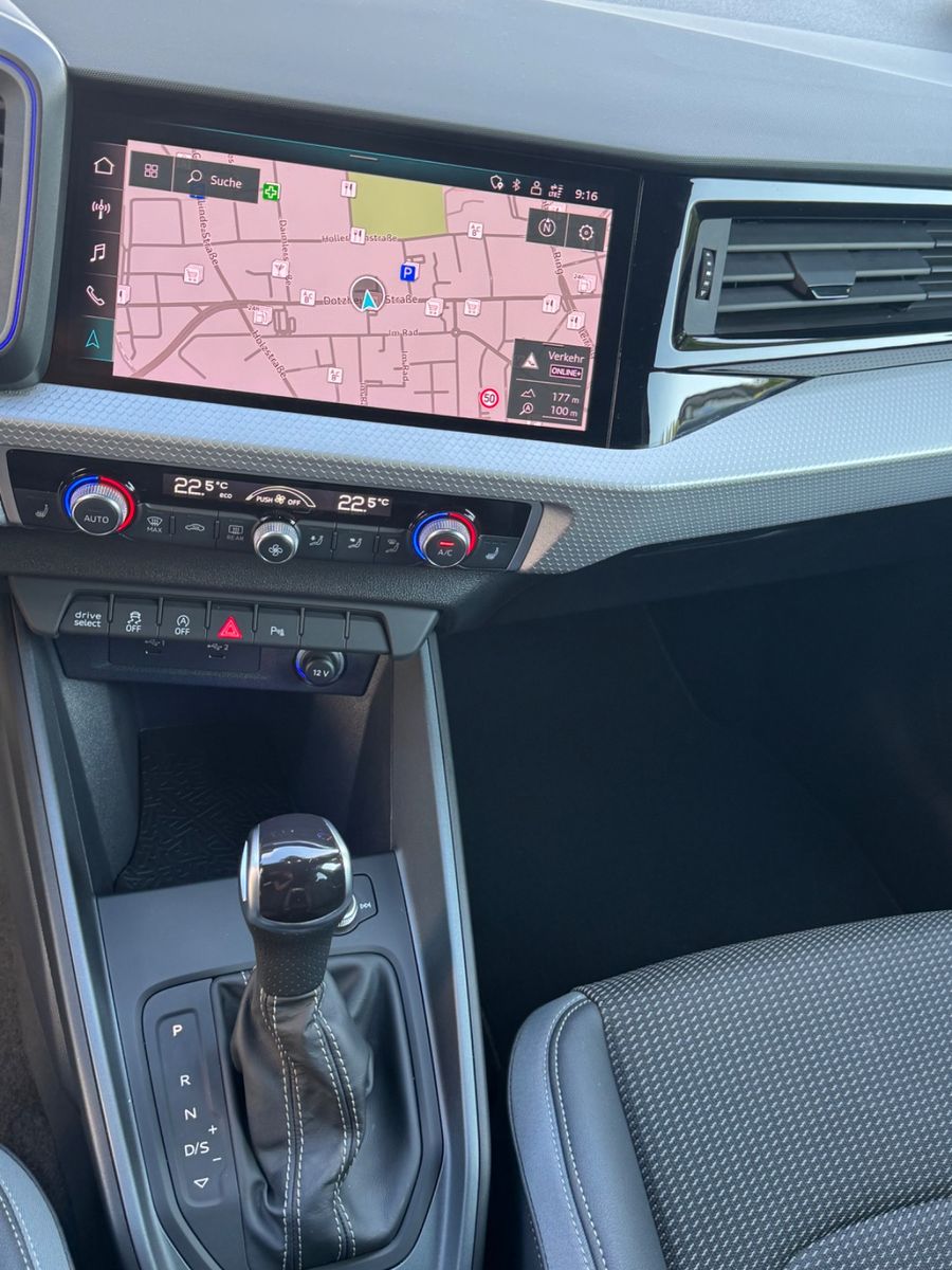 Audi A1 Sportback 35 TFSI S line - Samsaru's Car Outlet
