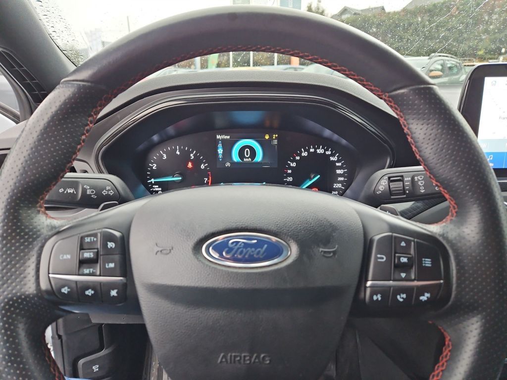 Ford Focus Turnier 1.0 EcoBoost Aut. ST-LINE - Samsaru's Car Outlet