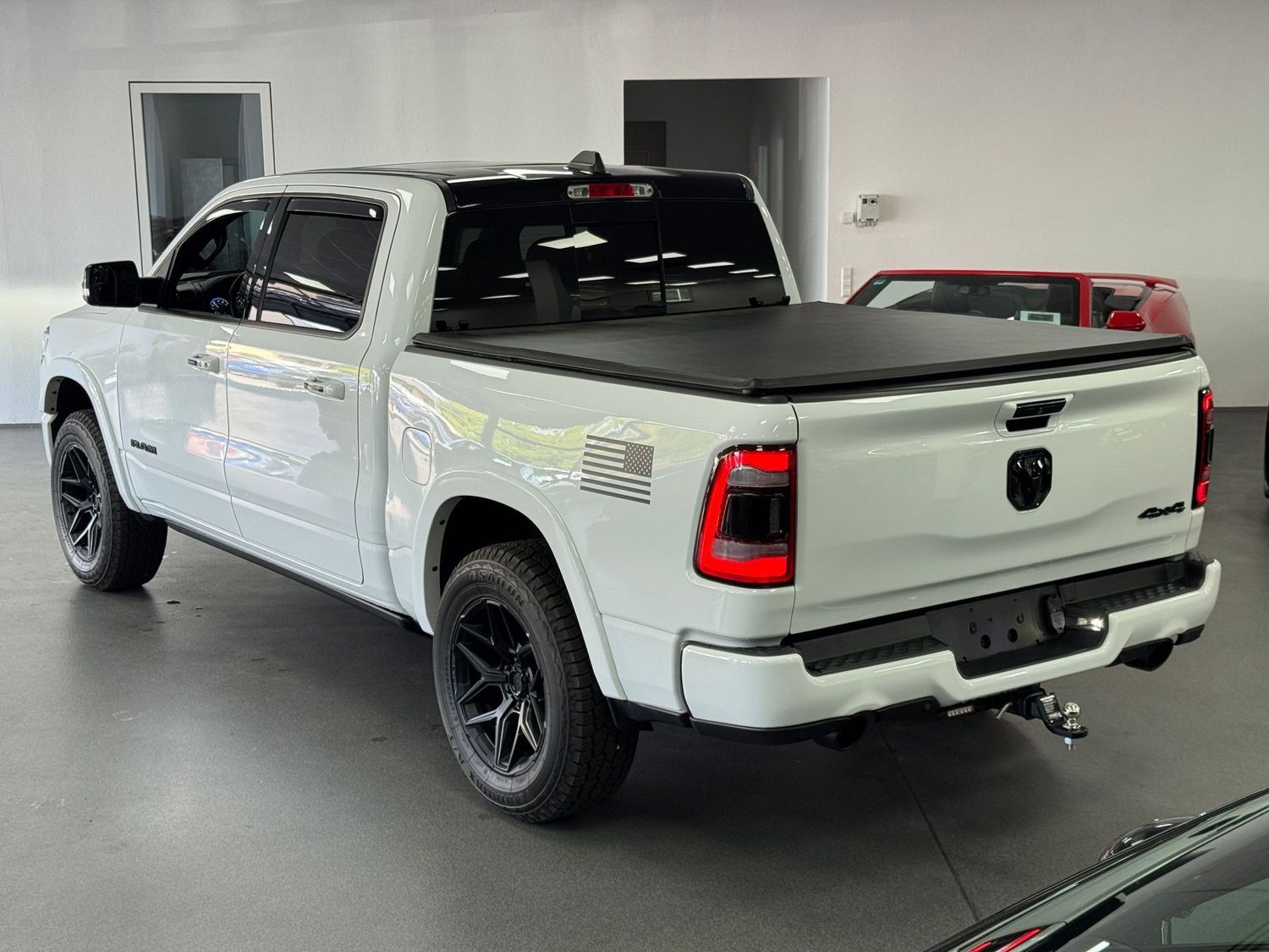 Dodge RAM 5,7l V8 *LIMITED / AHK / VOLL*