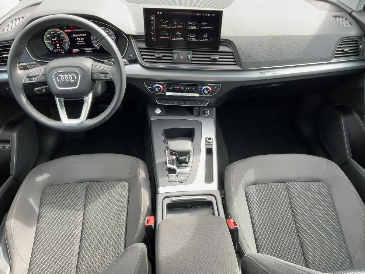 Audi Q5 50 TFSI e QU ADVANCED - Samsaru's Car Outlet