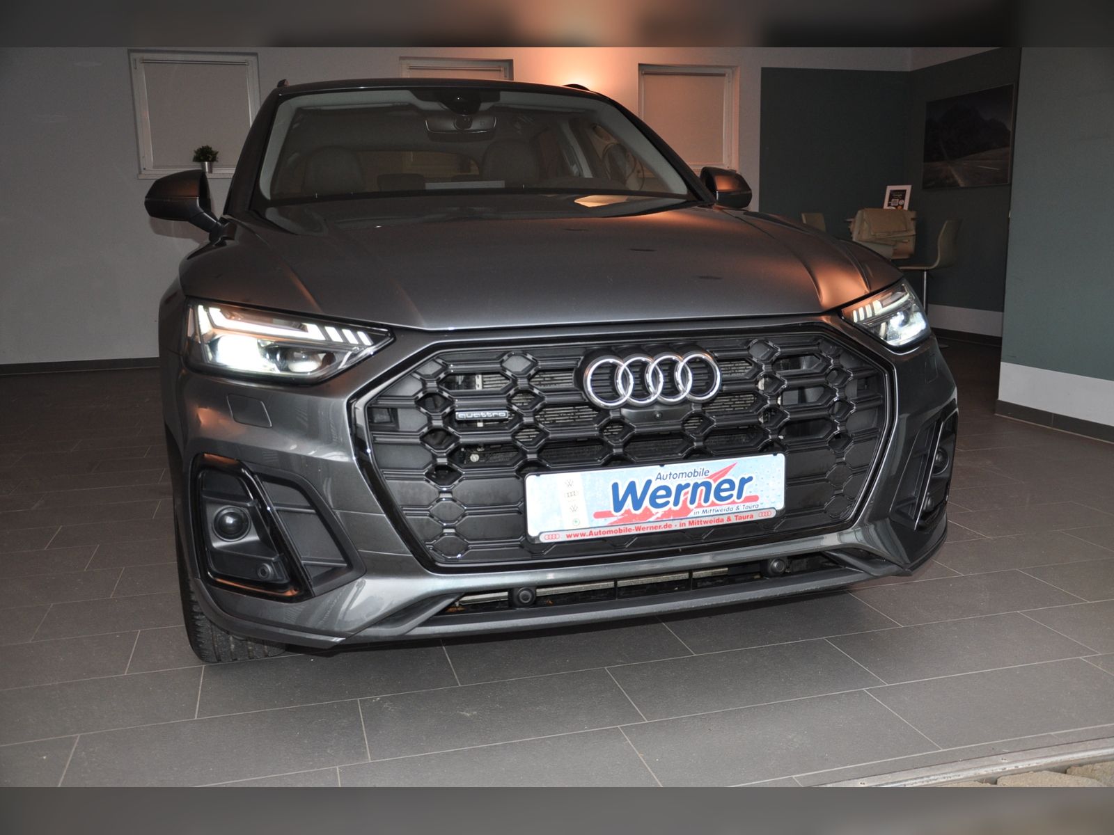 Audi Q5  50TFSIe S line quattro AHK Matrix Standklima
