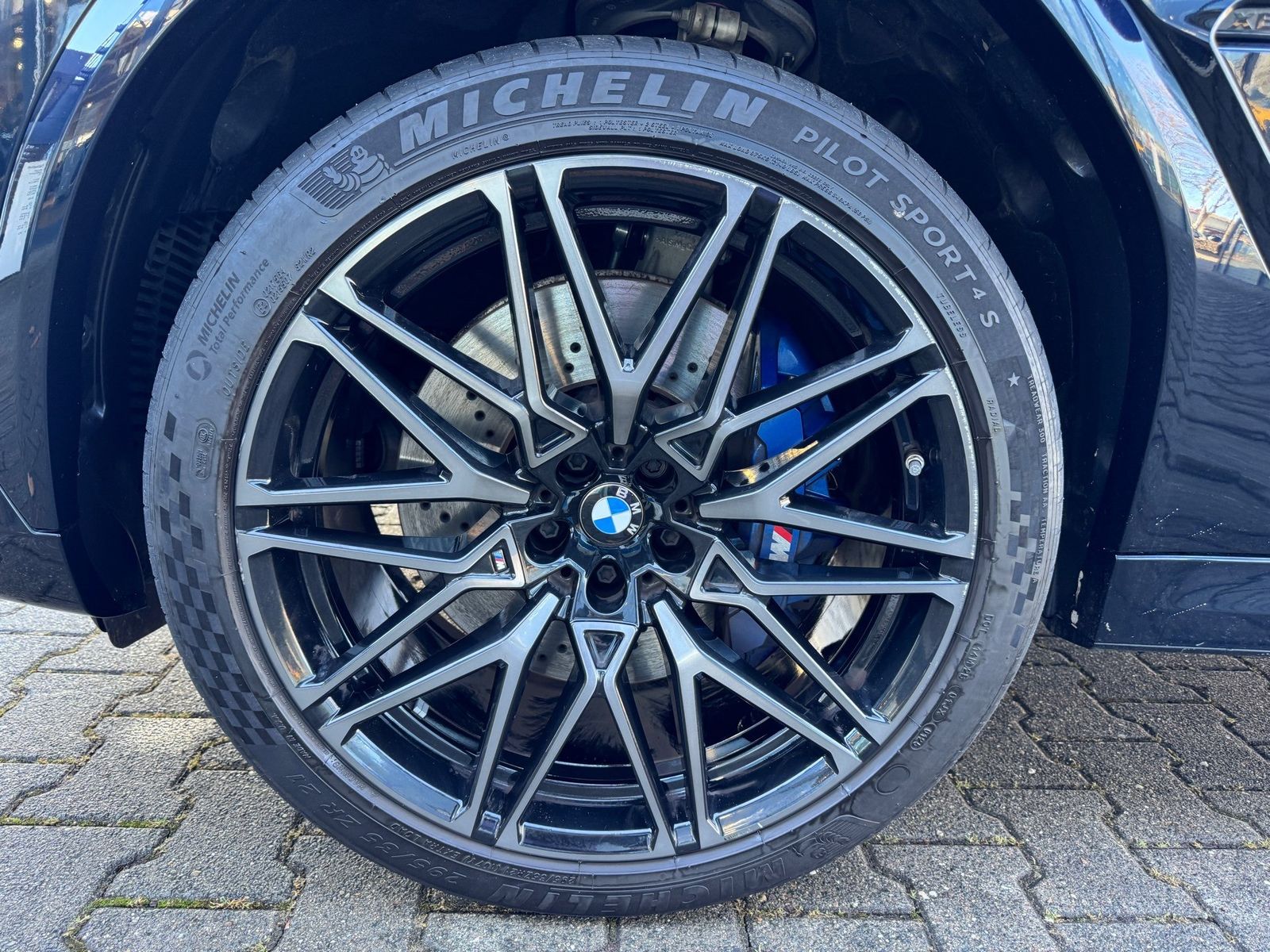 BMW X6 M Competition PANO AHK DA-Pro PA-Pro Massage