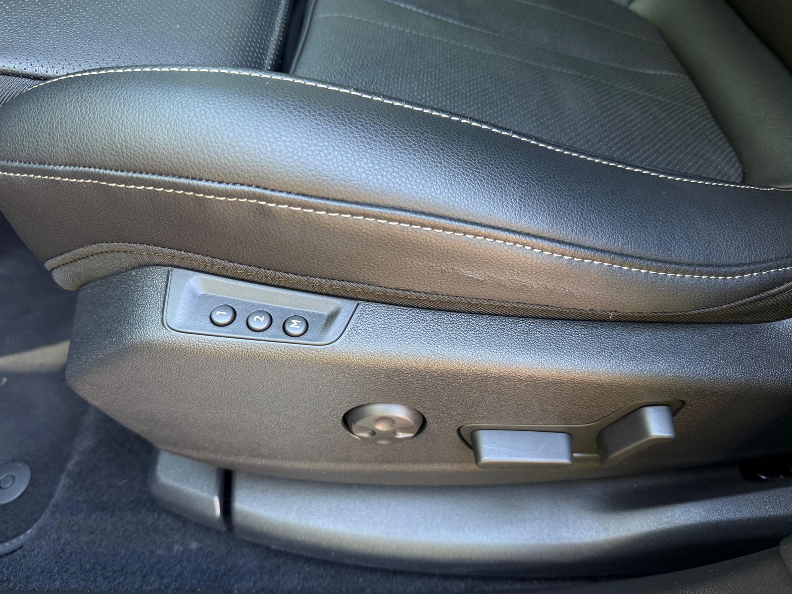 Opel Grandland 2.0 CDTI Ultimate - Samsaru's Car Outlet