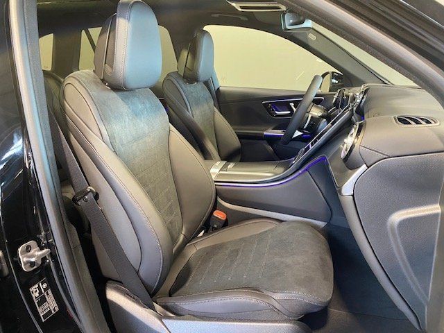 Mercedes-Benz GLC 300 d 4M AMG Night Pano/AHK/Dist/20"/Tot/360