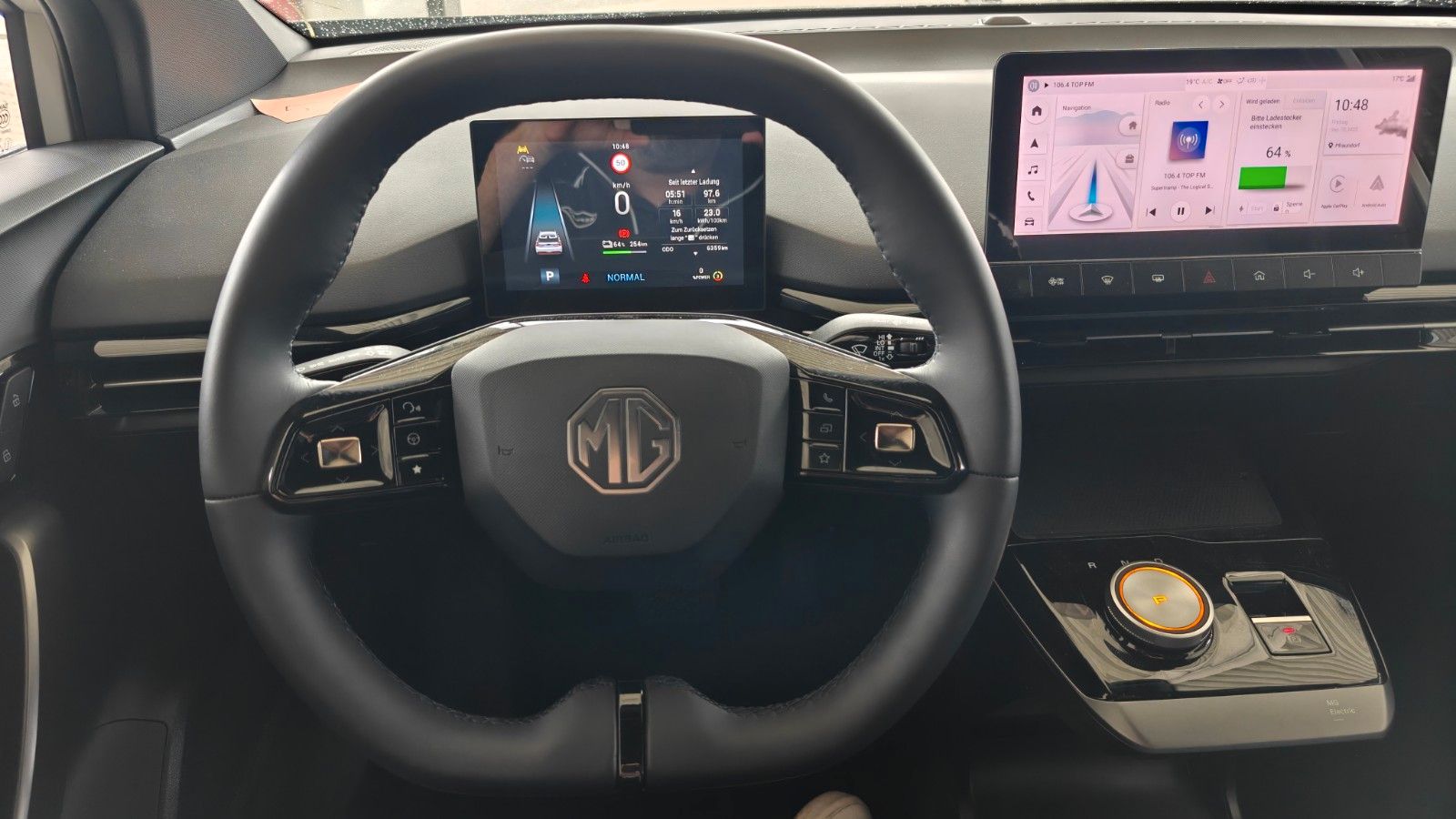 MG4 Luxury,Sitz Hz*lenkHz*PDC+360*