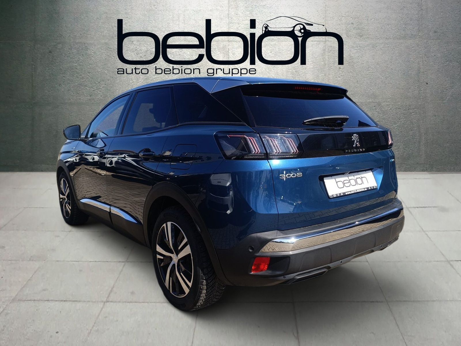 Peugeot 3008 Hybrid 225 (Plug-In) e-EAT8 Allure Navi