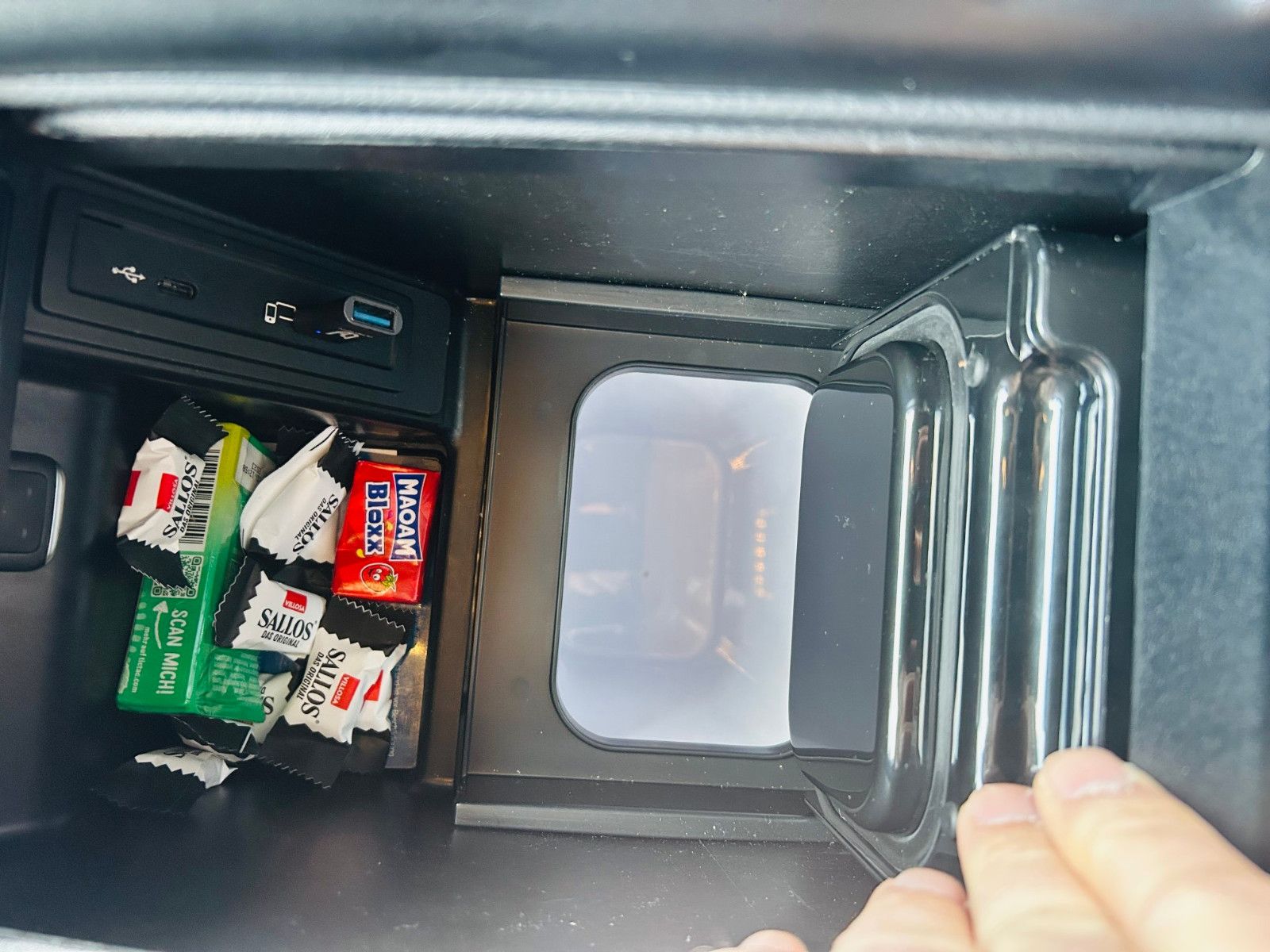 Mercedes-Benz V250 - Samsaru's Car Outlet