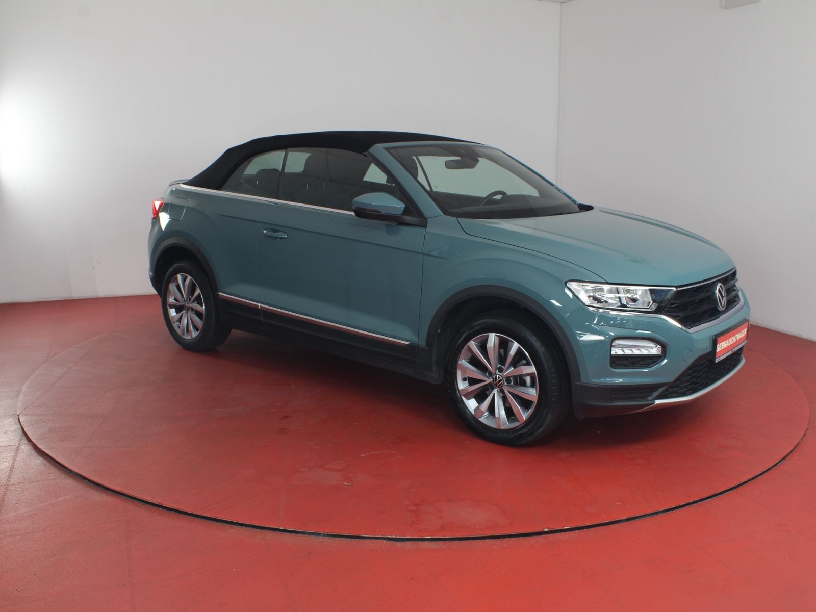 Volkswagen T-Roc Style 1.0TSI - Samsaru's Car Outlet