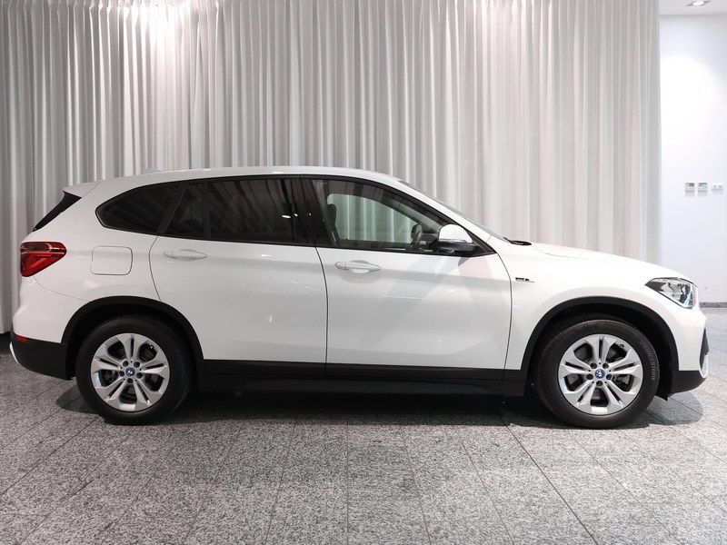 BMW X1 xDrive25e Adv. - Samsaru's Car Outlet