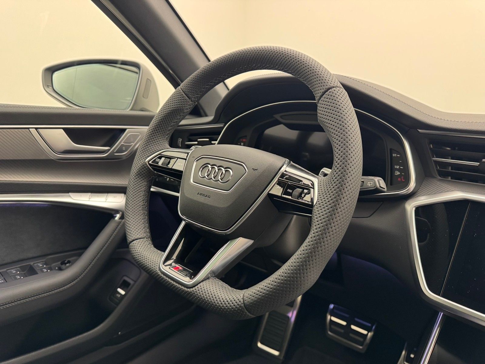 Audi RS6 Avant Performance Keramik305Pano22HeadLaser