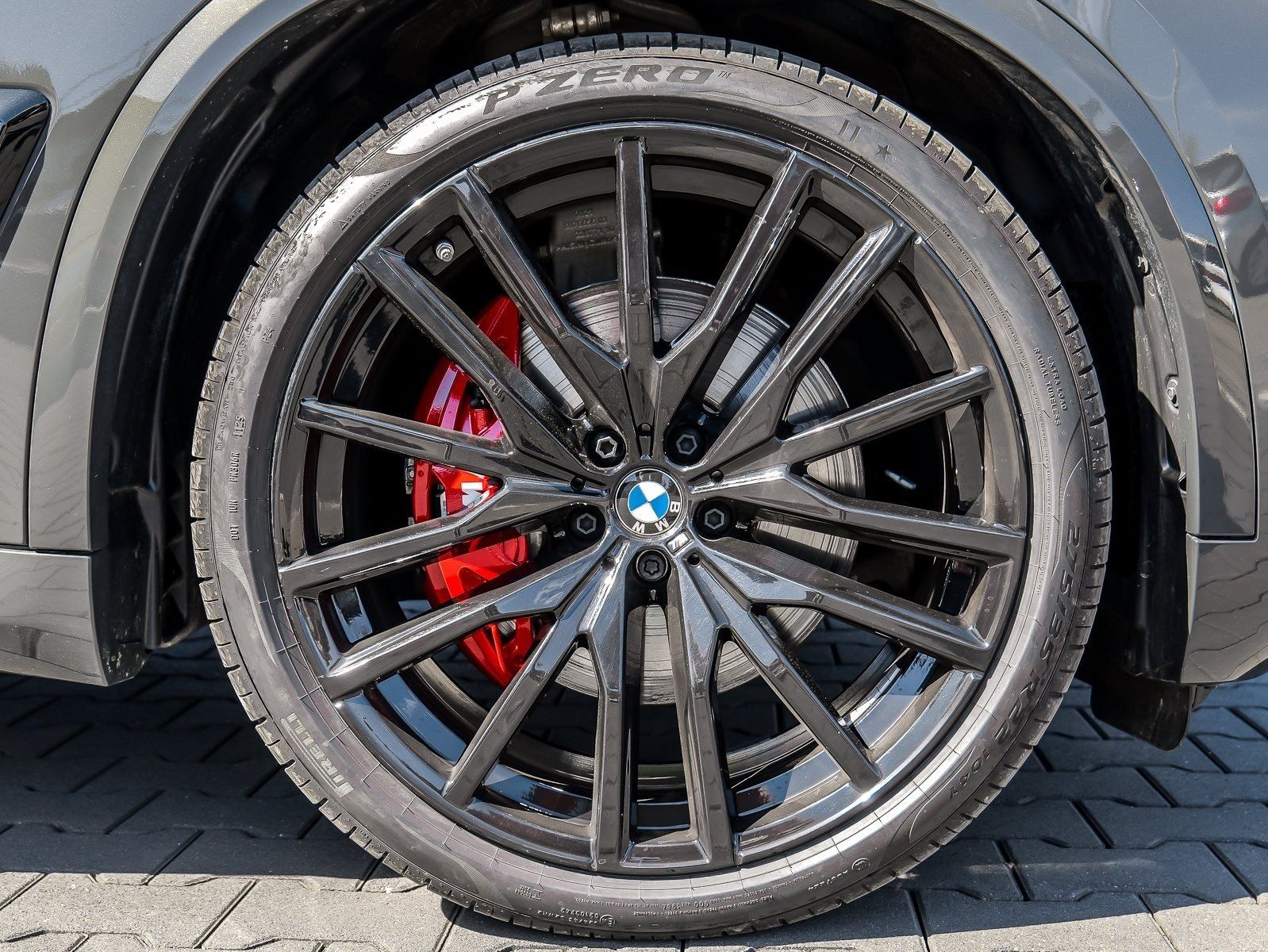 BMW X5 xDrive40d M Sport HUD PANO ACC AHK 360°KAM