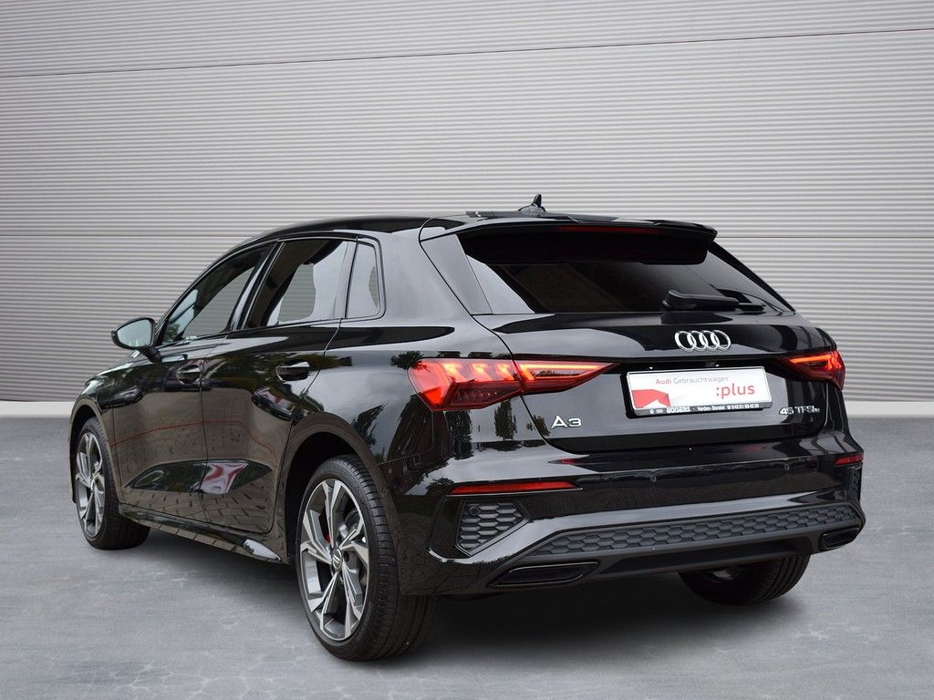 Audi A3 Sportback 45 TFSI e S-tr. *S-line*Matrix*HuD*