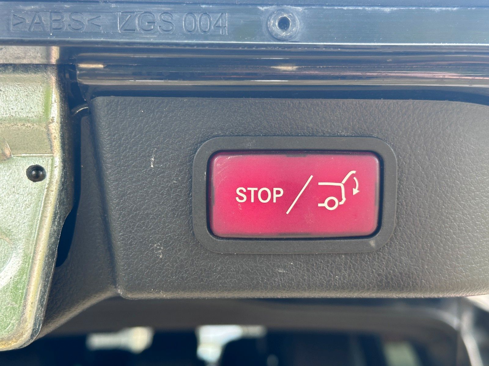 Mercedes-Benz V 250 - Samsaru's Car Outlet