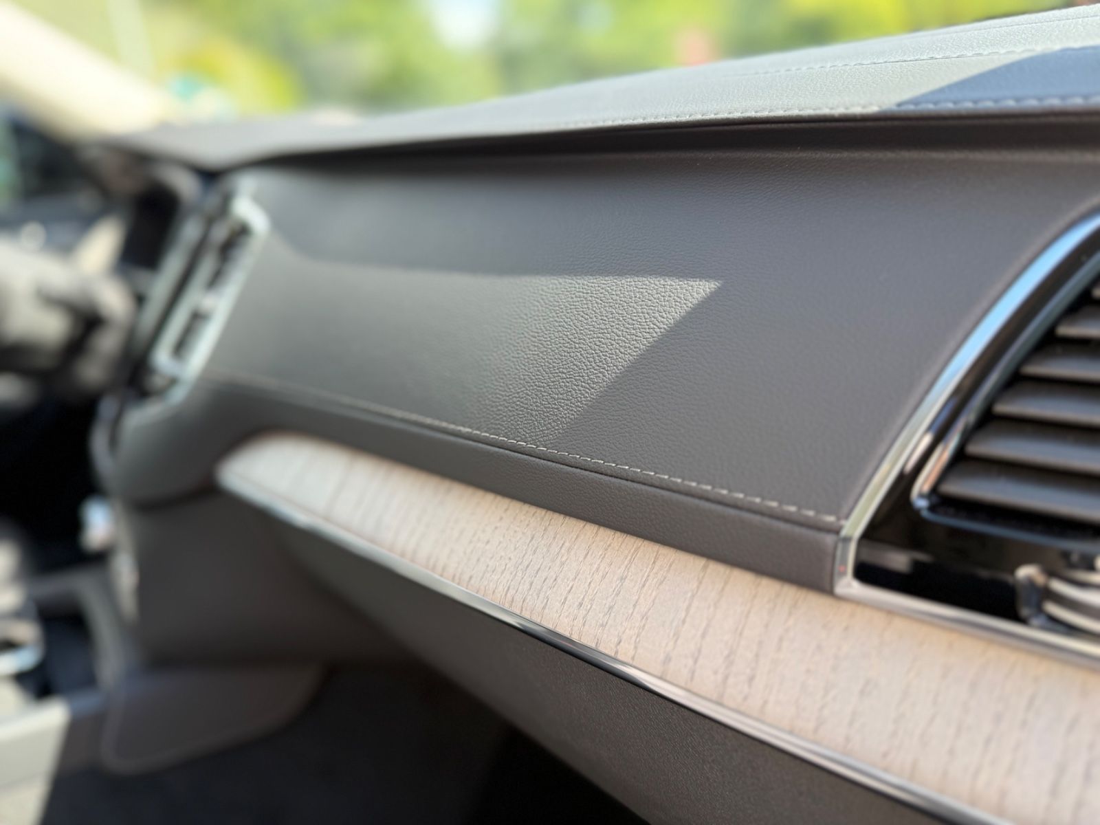 Volvo XC90 Ultra Dark T8 AWD/Pano/360°/HK/BLIS/AHK/HUD