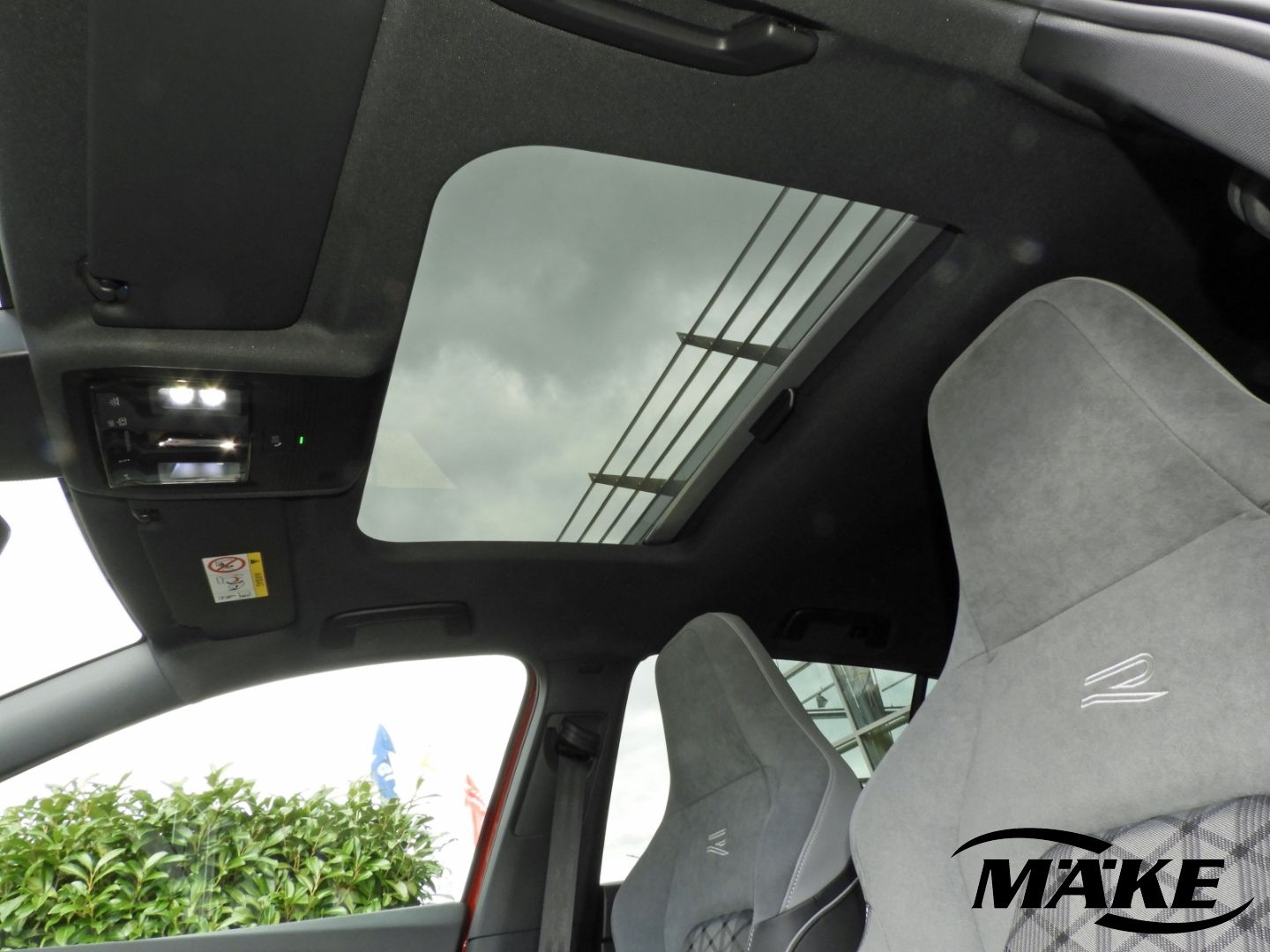 Volkswagen Golf R-Line 2.0 TSI 4motion DSG - Samsaru's Car Outlet