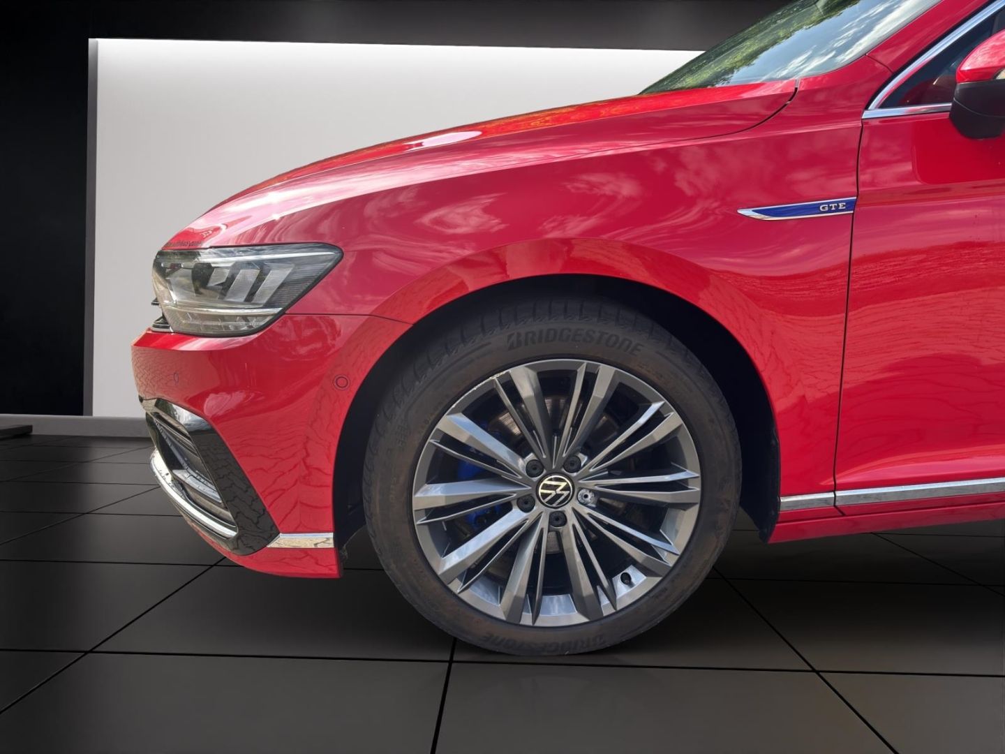 Volkswagen Passat Variant GTE 1.4 TSI Plug-In Hybrid - Samsaru's Car Outlet