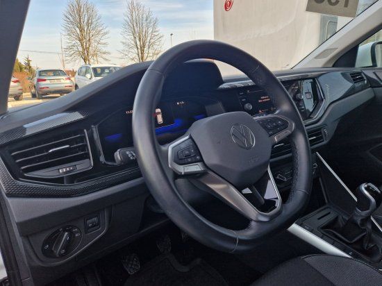 Volkswagen Taigo 1.0 TSI Life - Samsaru's Car Outlet