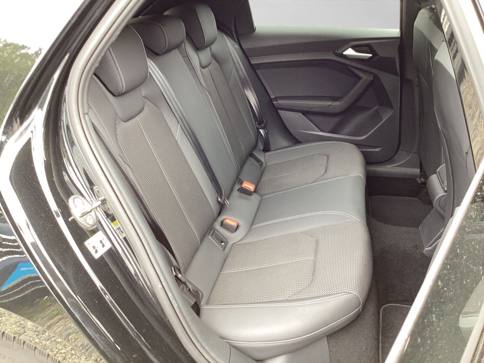 Audi A1 Sportback 30 TFSI 2x S LINE - Samsaru's Car Outlet