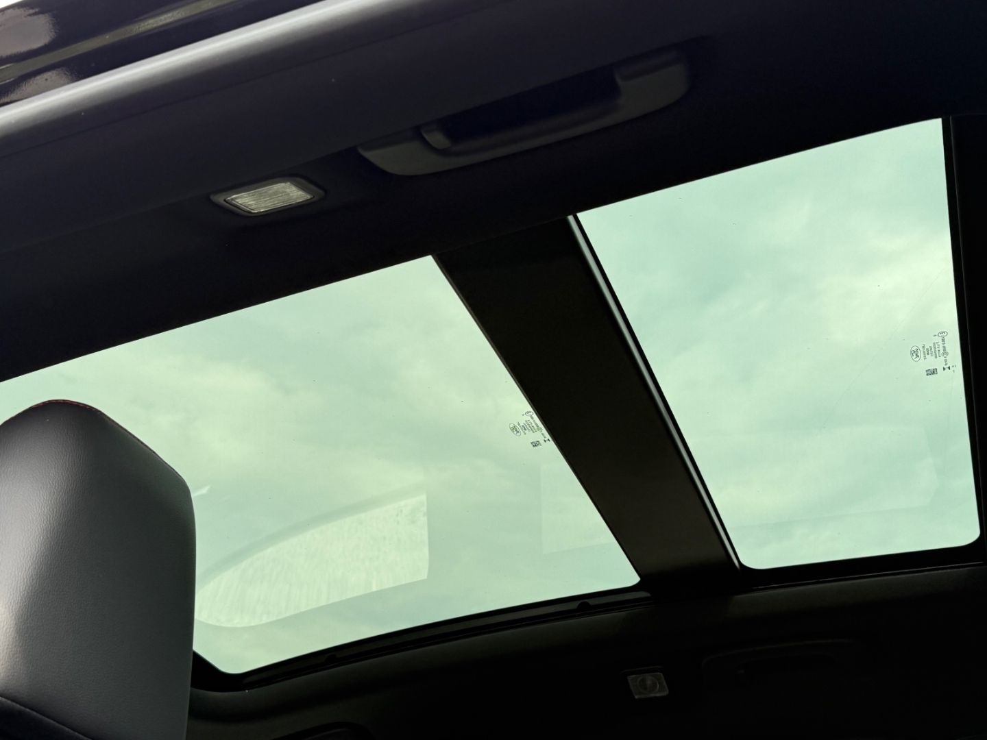 Ford Kuga ST-Line X EcoBoost - Samsaru's Car Outlet